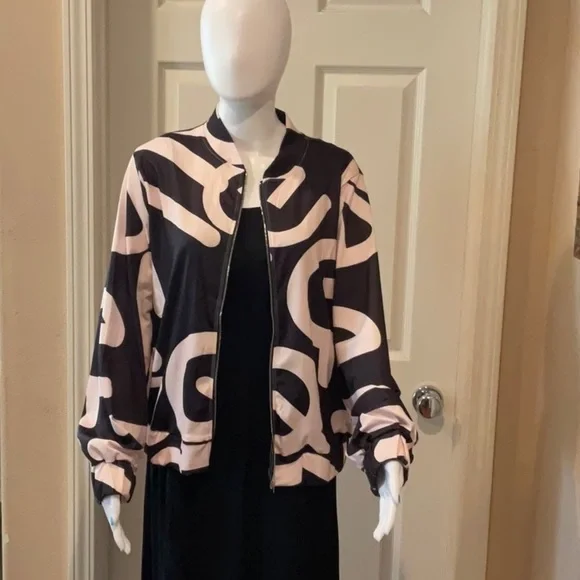 Letter print long sleeve zip up jacket. - Picture 2 of 6